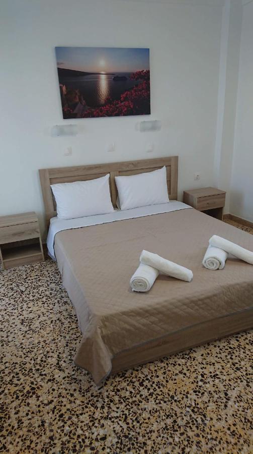 Firaxenia Rooms Fira (Santorini) Exterior foto